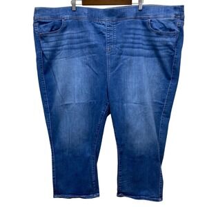 Torrid Crop Lean Jean Women 6 (US 6X 30-32)Medium Wash Blue Pull On Super Soft